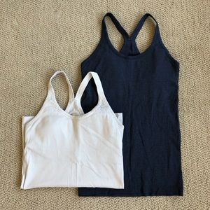 Lululemon ebb to street ribbed tank w/ built in